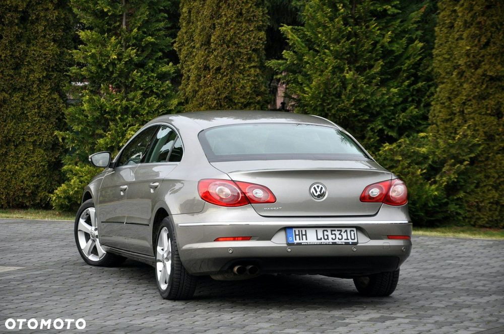 Volkswagen Passat CC - 15