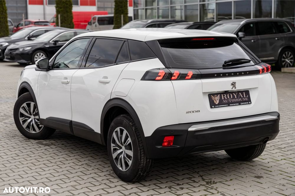 Peugeot 2008 BlueHDi 100 STOP & START Active - 3