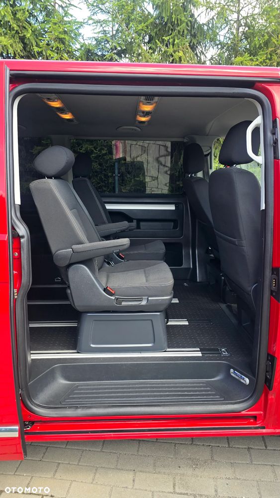 Volkswagen Multivan 2.0 TDI L1 Comfortline DSG - 11