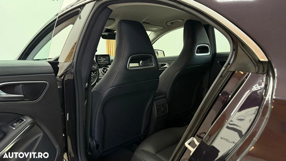 Mercedes-Benz CLA 180 CDI - 31