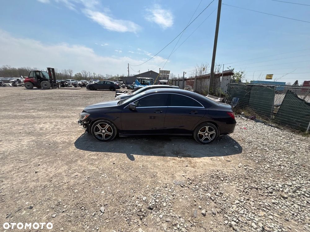 Mercedes-Benz CLA - 30