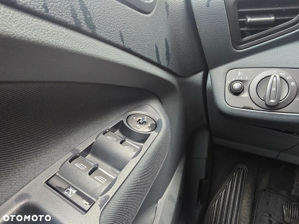 Ford C-MAX 1.6 TDCi Edition - 23