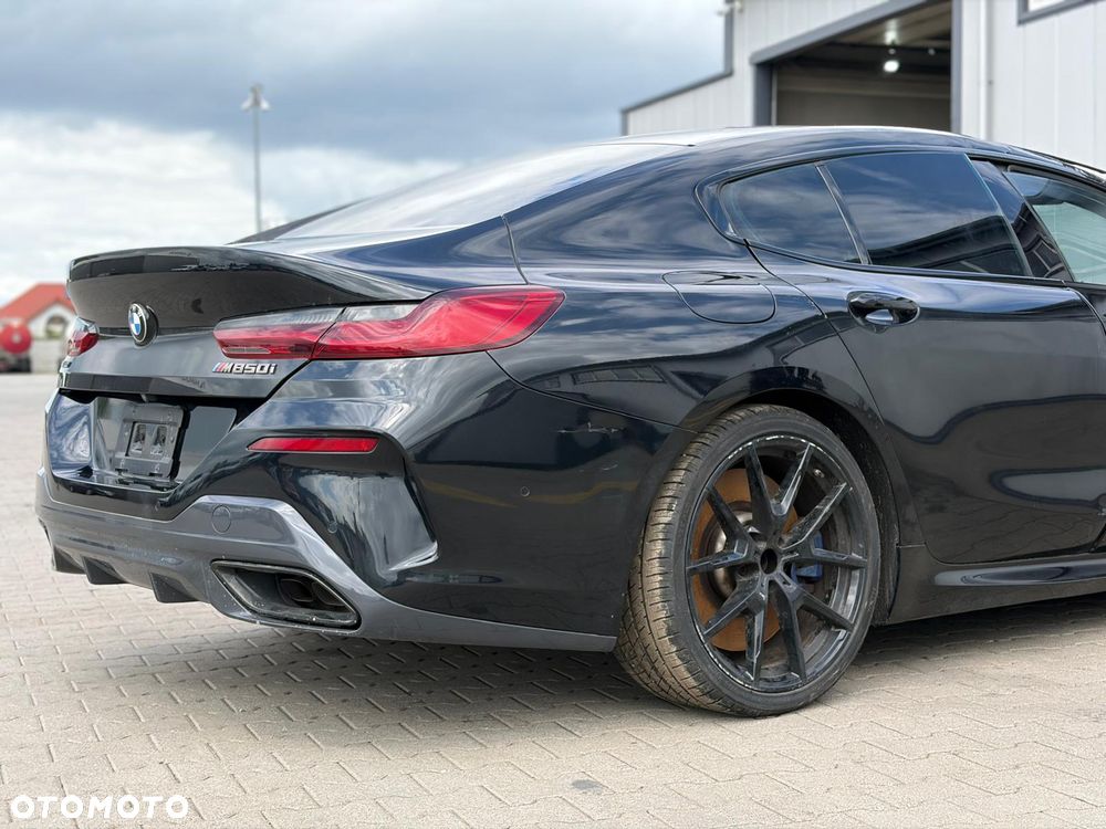 BMW Seria 8 - 8