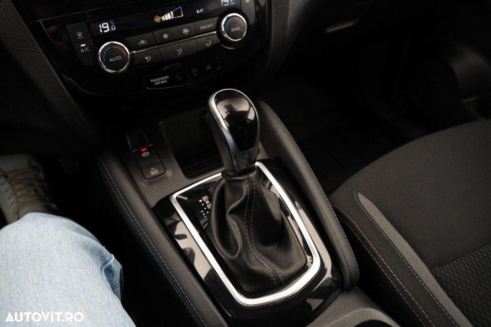 Nissan Qashqai - 14