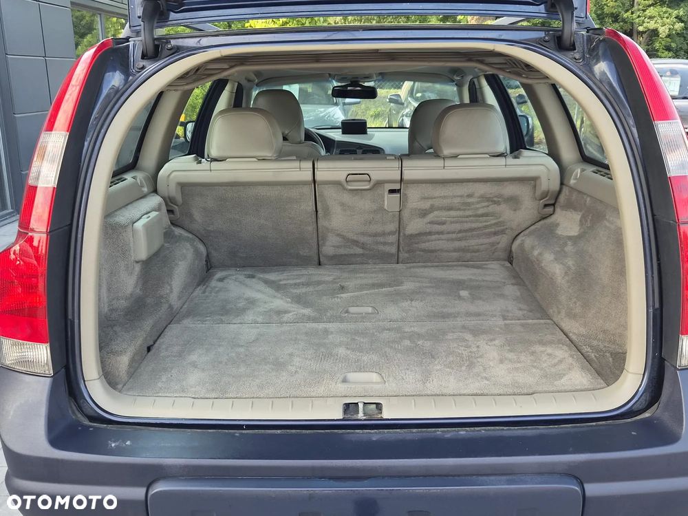 Volvo XC 70 - 26