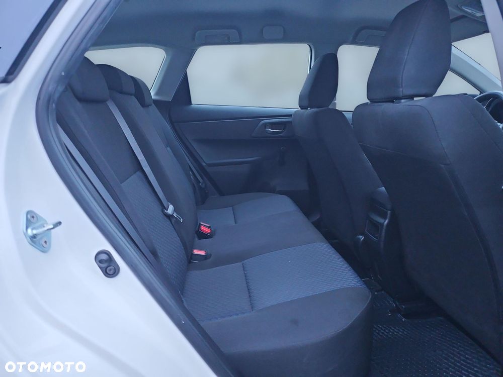 Toyota Auris 1.6 Active - 11