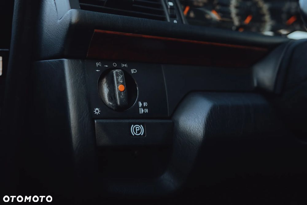 Mercedes-Benz W124 (1984-1993) - 9