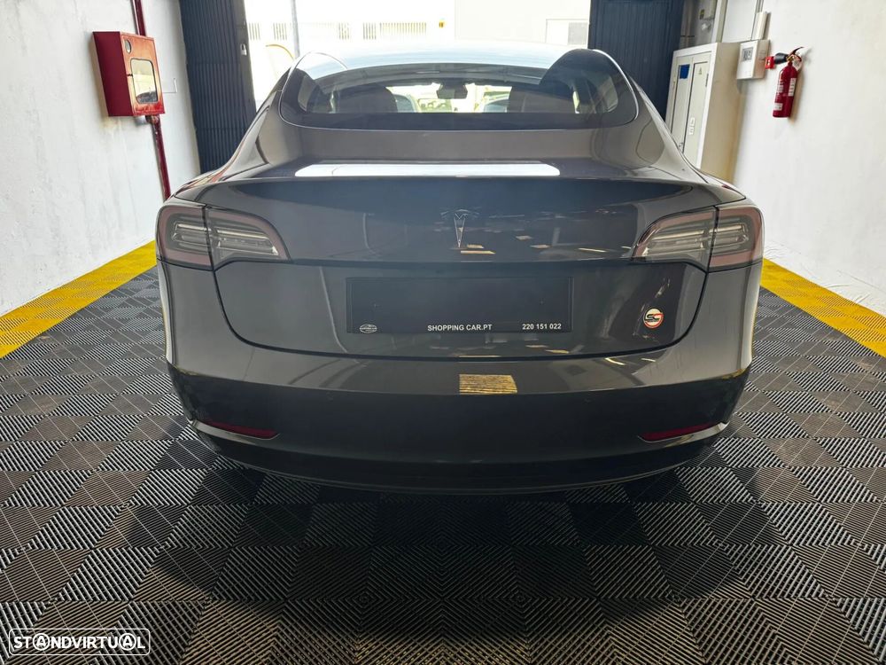 Tesla Model 3 Tração Traseira - 36