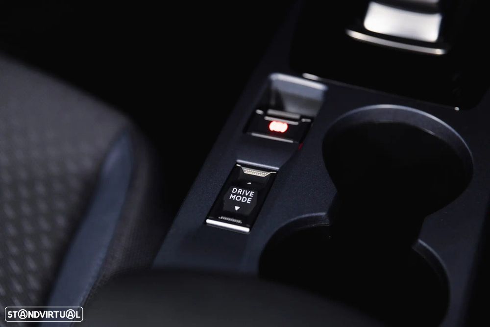 Peugeot e-2008 50 kWh Allure Pack - 17