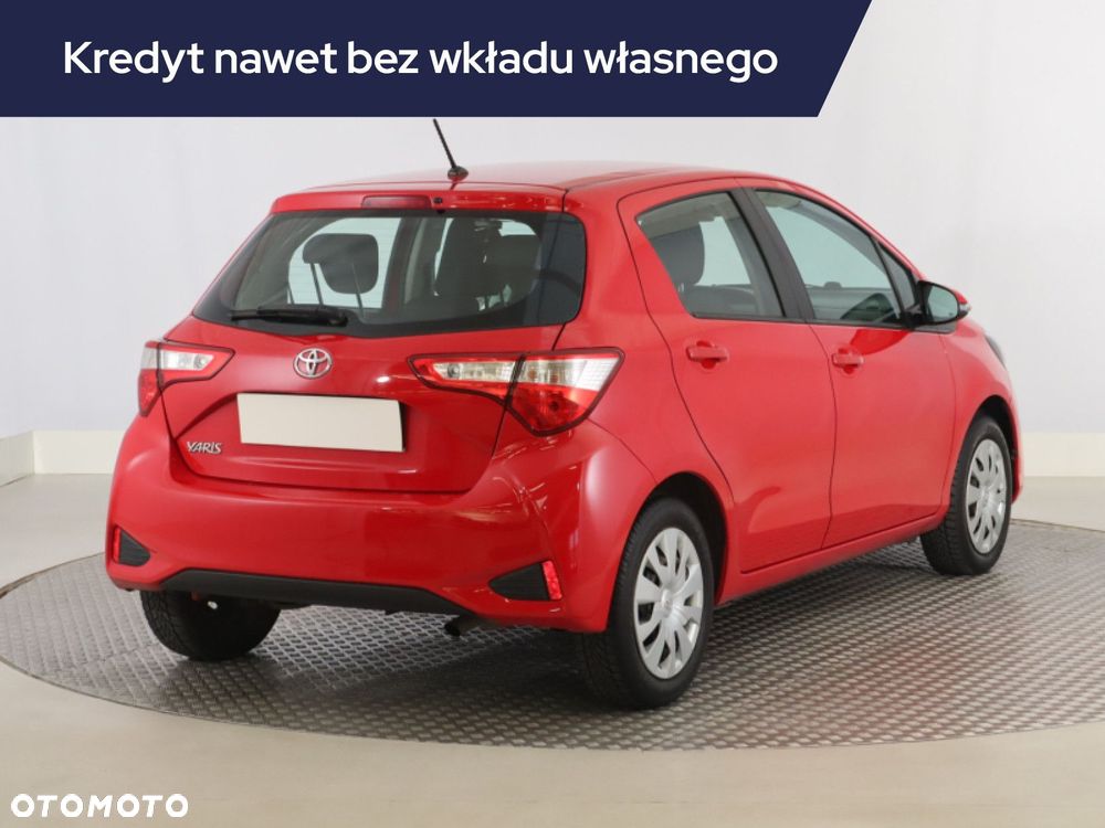 Toyota Yaris - 7