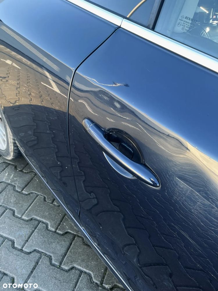 Renault Laguna 2.0T GT - 10