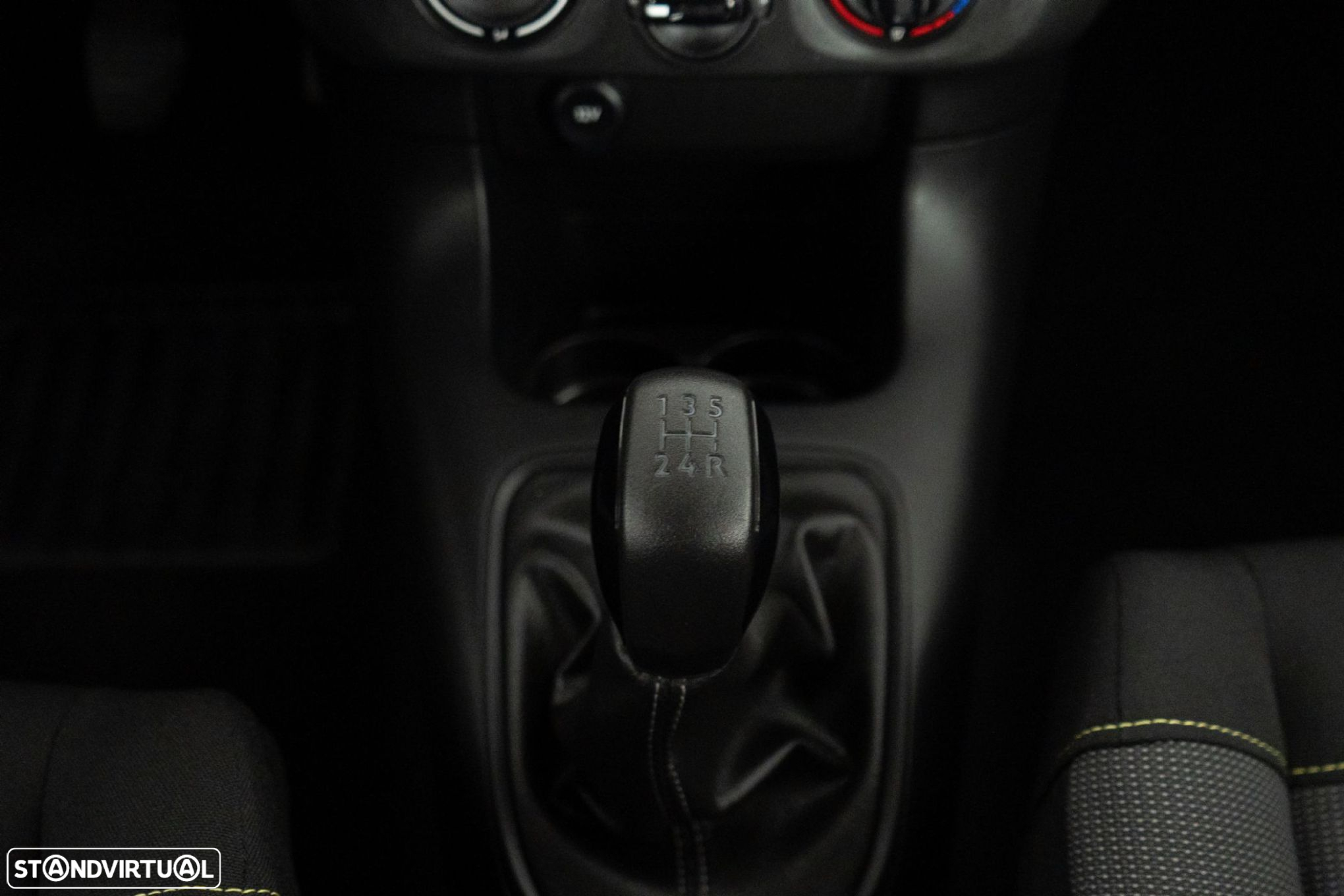 Citroën C3 1.2 PureTech Feel Pack - 21
