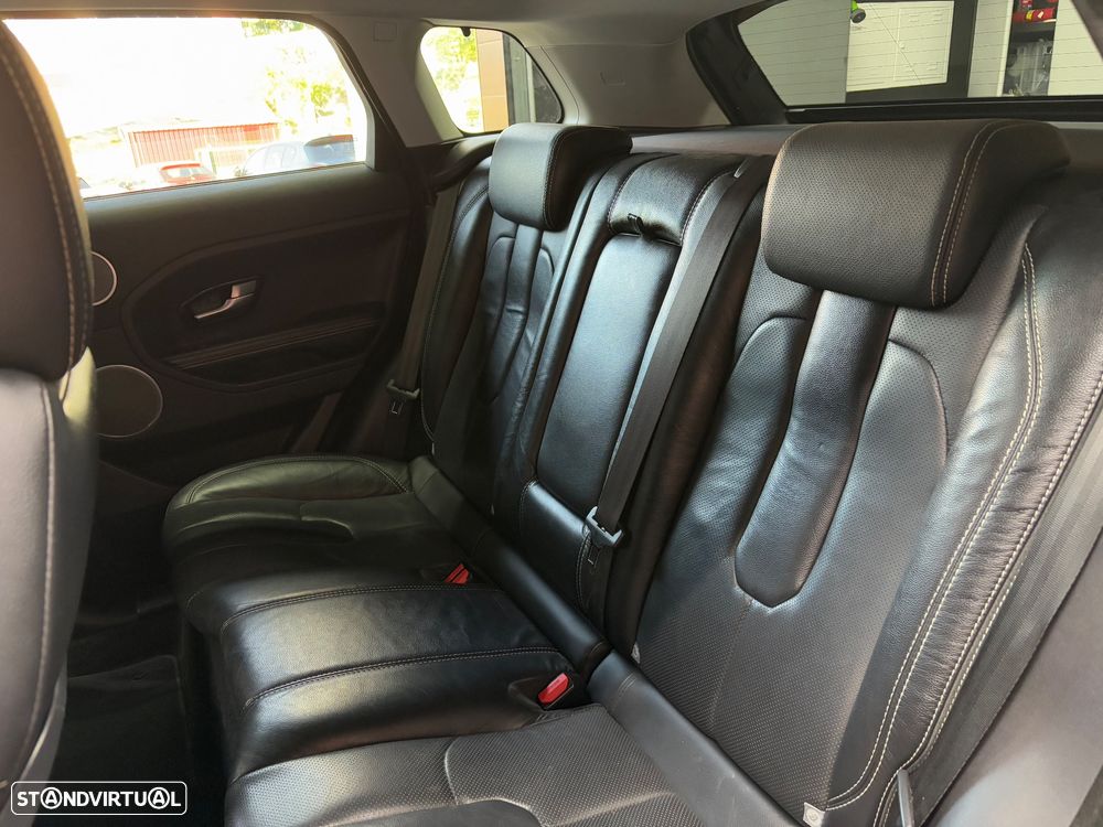Land Rover Range Rover Evoque 2.2 TD4 Prestige Auto - 39