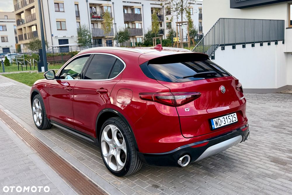Alfa Romeo Stelvio 2021 photo 5