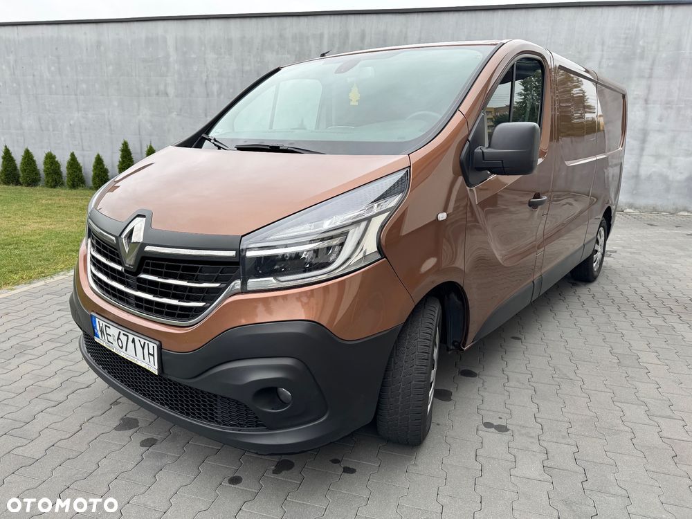 Renault Trafic - 12