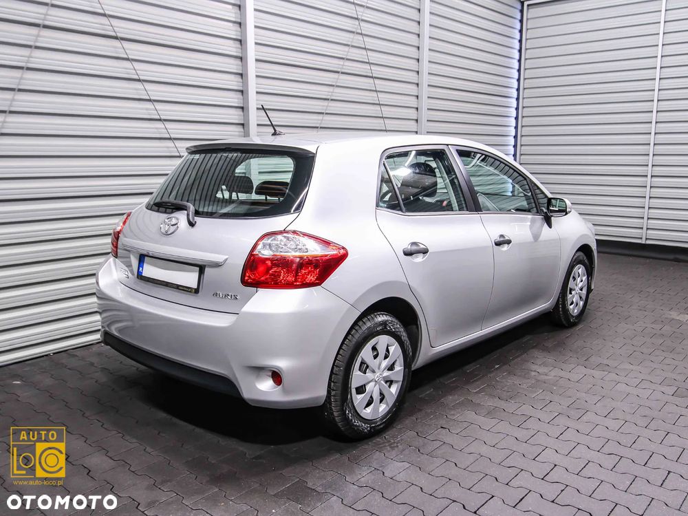 Toyota Auris 1.33 VVT-i Terra Start - 8