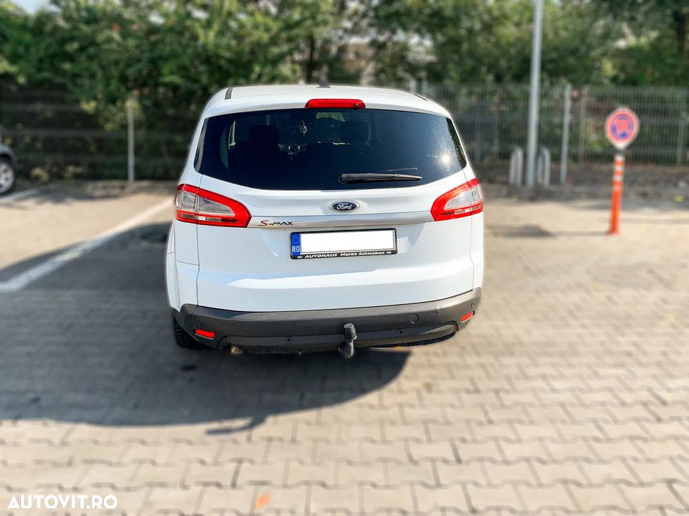 Ford S-Max - 7