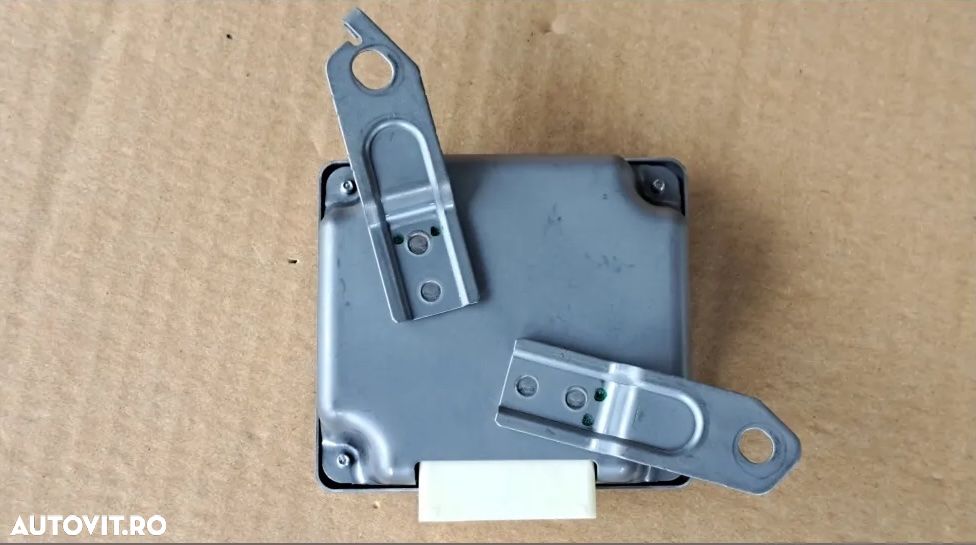 ECU calculator modul confort cod: 38885-86R20 - 2