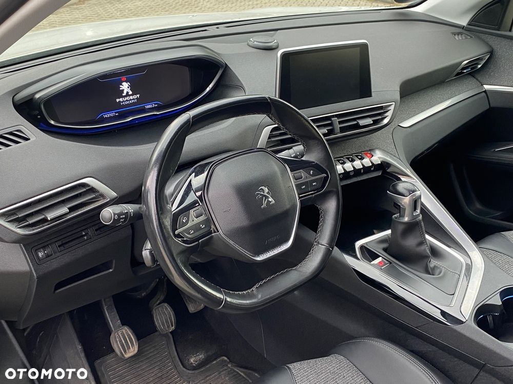 Peugeot 3008 BlueHDi 130 Stop & Start Allure Business-Paket - 18