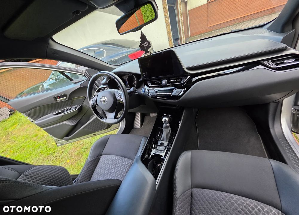 Toyota C-HR 1.8 Hybrid Executive - 12