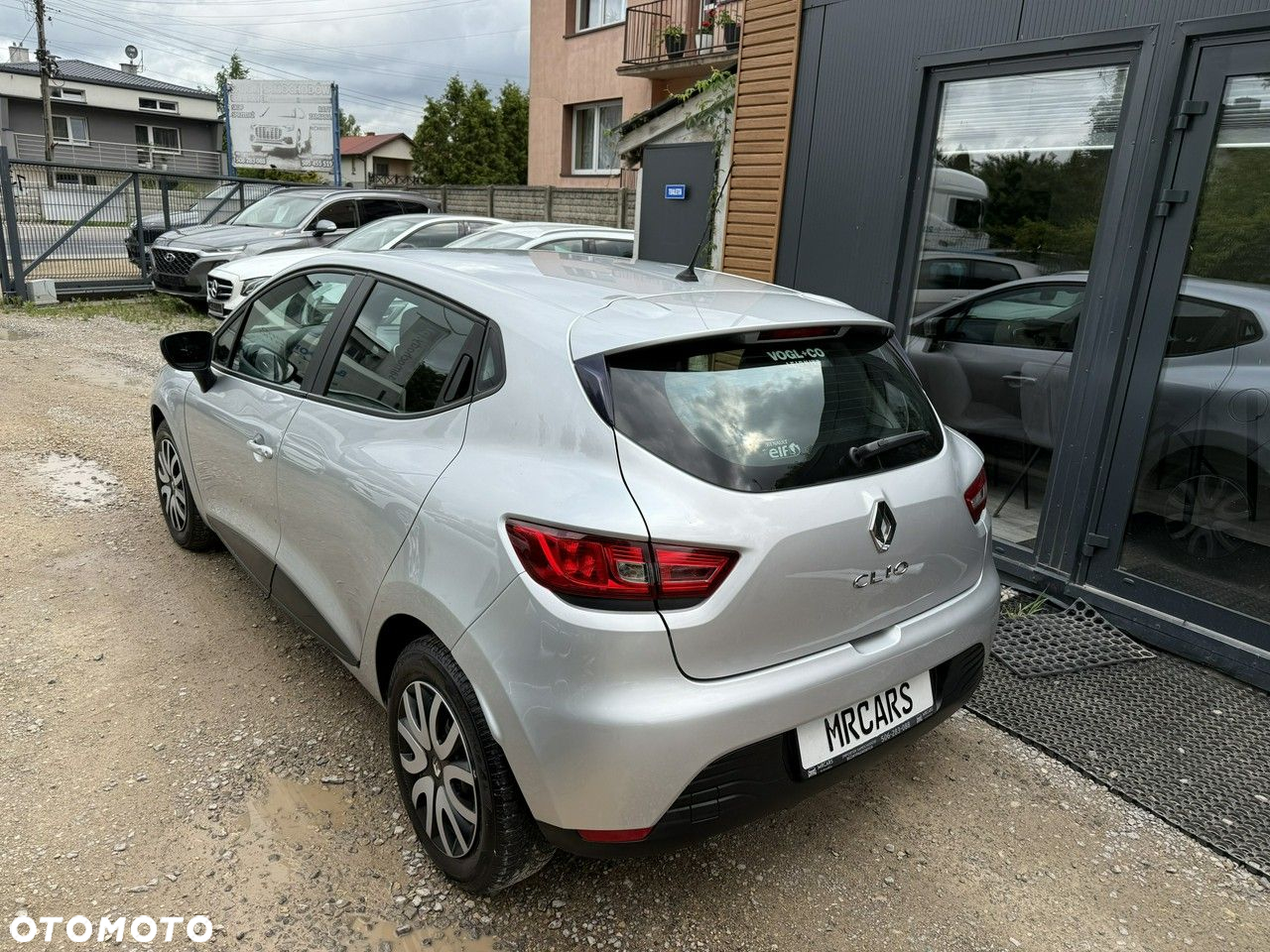 Renault Clio - 9