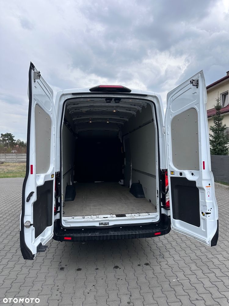 Ford Transit - 8