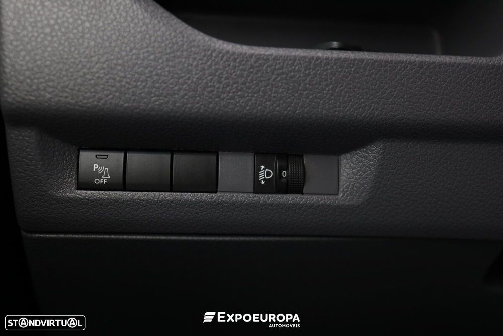 Peugeot Expert 1.5 hdi 6 lugares - 18