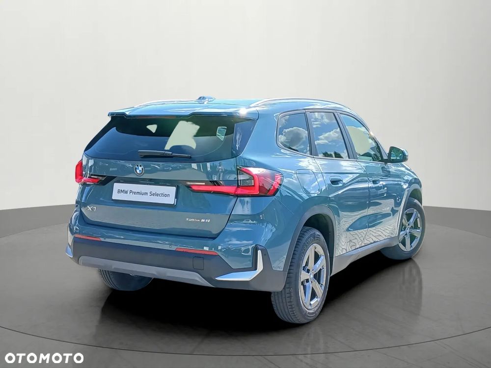 BMW X1 sDrive18i - 5