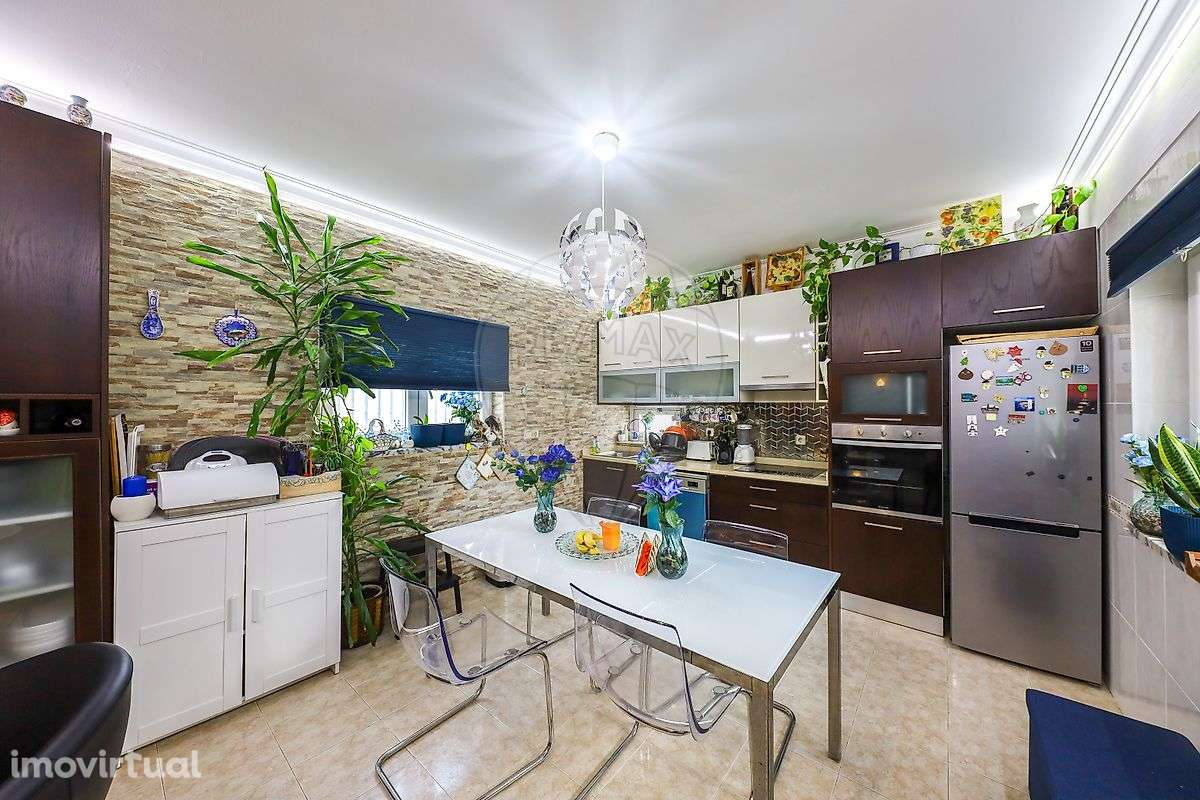 Moradia T4 para venda - Grande imagem: 2/46