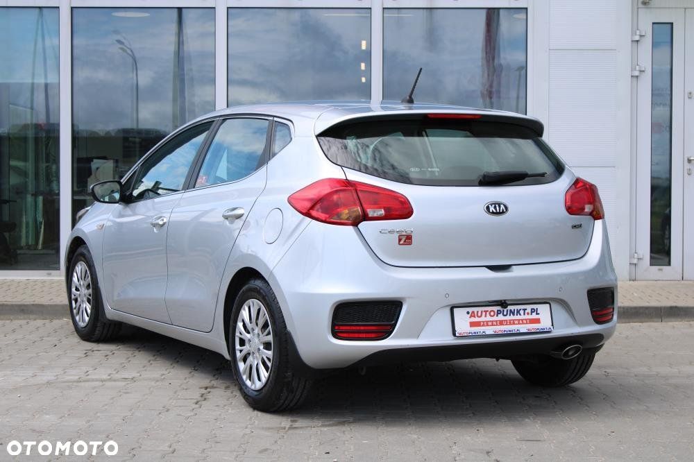 Kia Ceed - 3