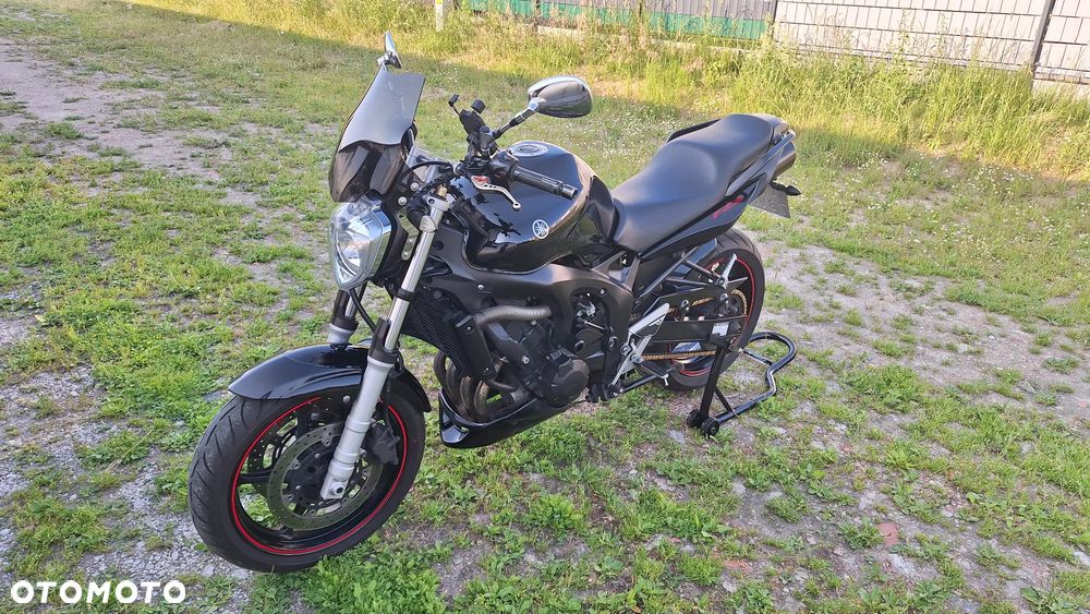Yamaha FZ6 - 6