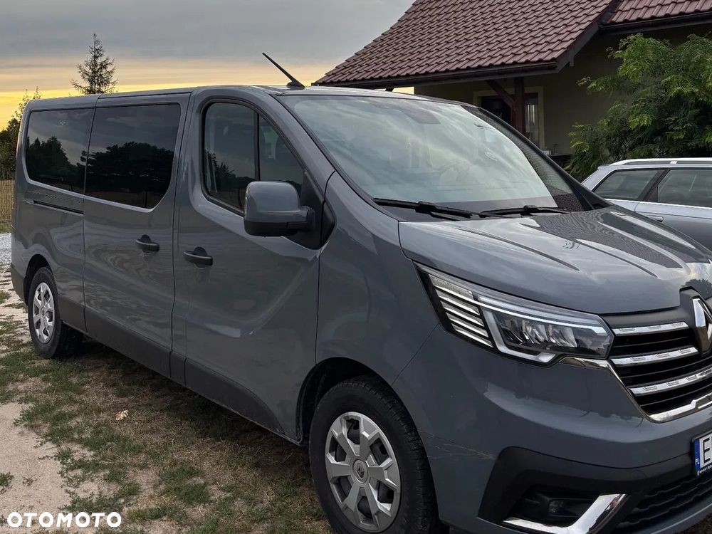 Renault Trafic - 2
