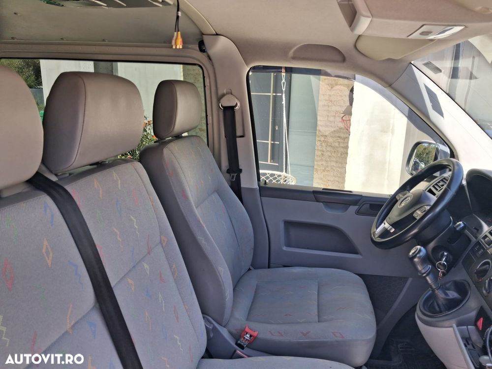 Volkswagen Transporter - 9