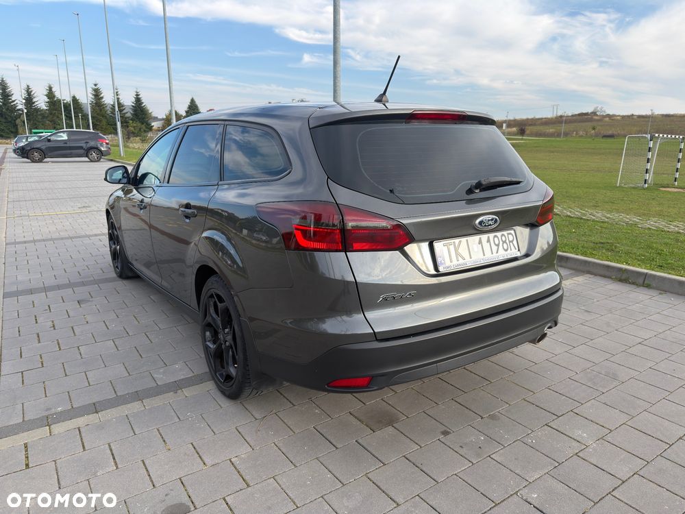 Ford Focus - 4