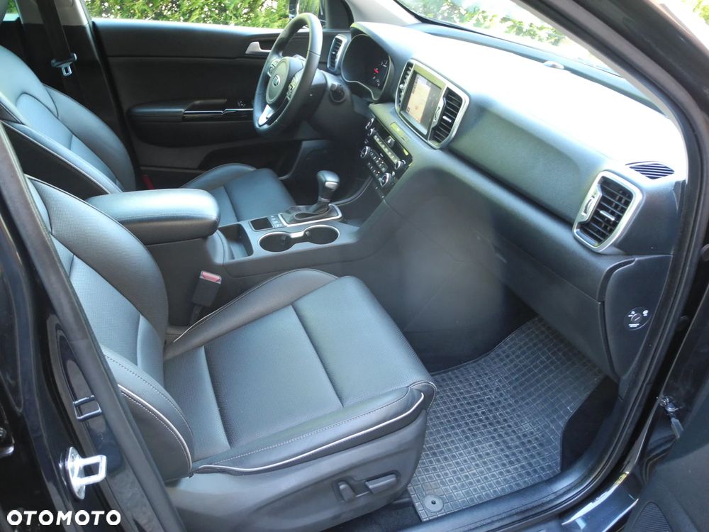 Kia Sportage - 16