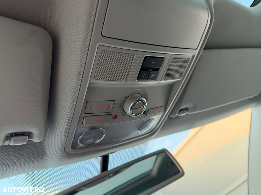 Volkswagen Tiguan 2.0 TDI 4Motion DSG BMT Sport & Style - 23