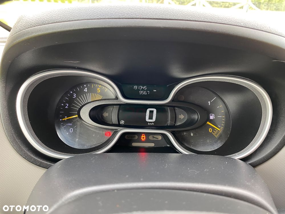 Renault TRAFIC - 33
