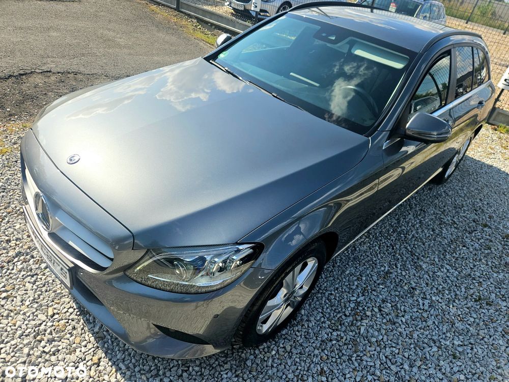 Mercedes-Benz Klasa C 220 d 4Matic T 9G-TRONIC - 12