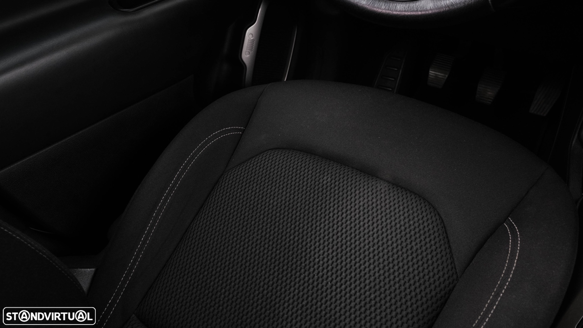 Jeep Renegade 1.6 MJD Limited - 20