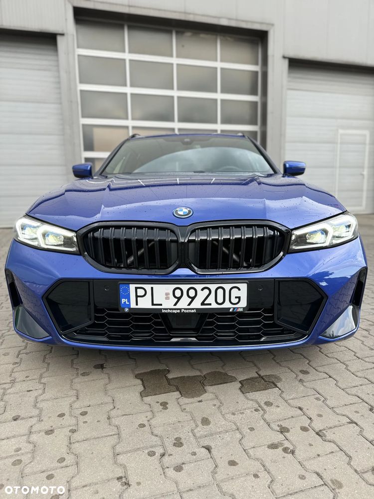 BMW Seria 3 330e M Sport - 10