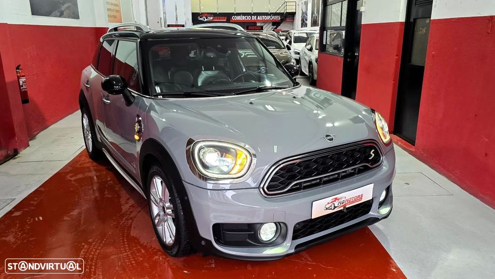 MINI Countryman Cooper SE ALL4 Auto - 1
