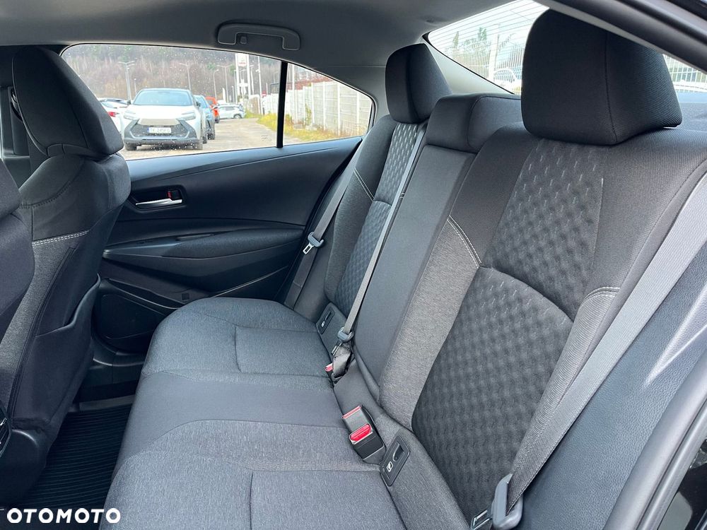 Toyota Corolla 1.8 Hybrid Comfort - 30