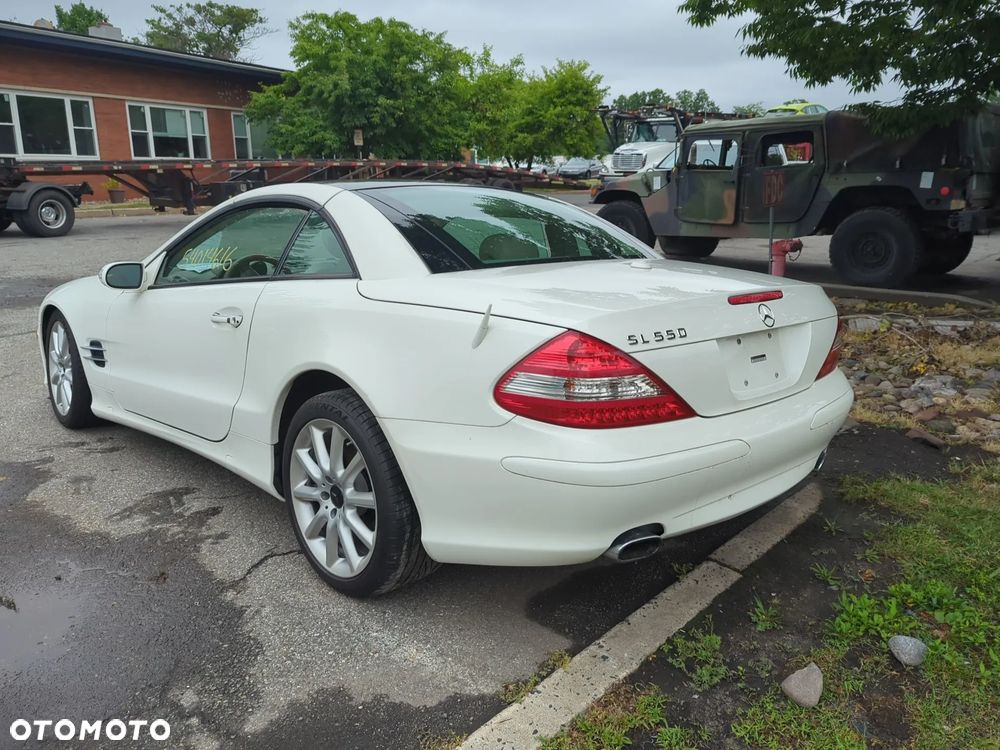 Mercedes-Benz SL - 1