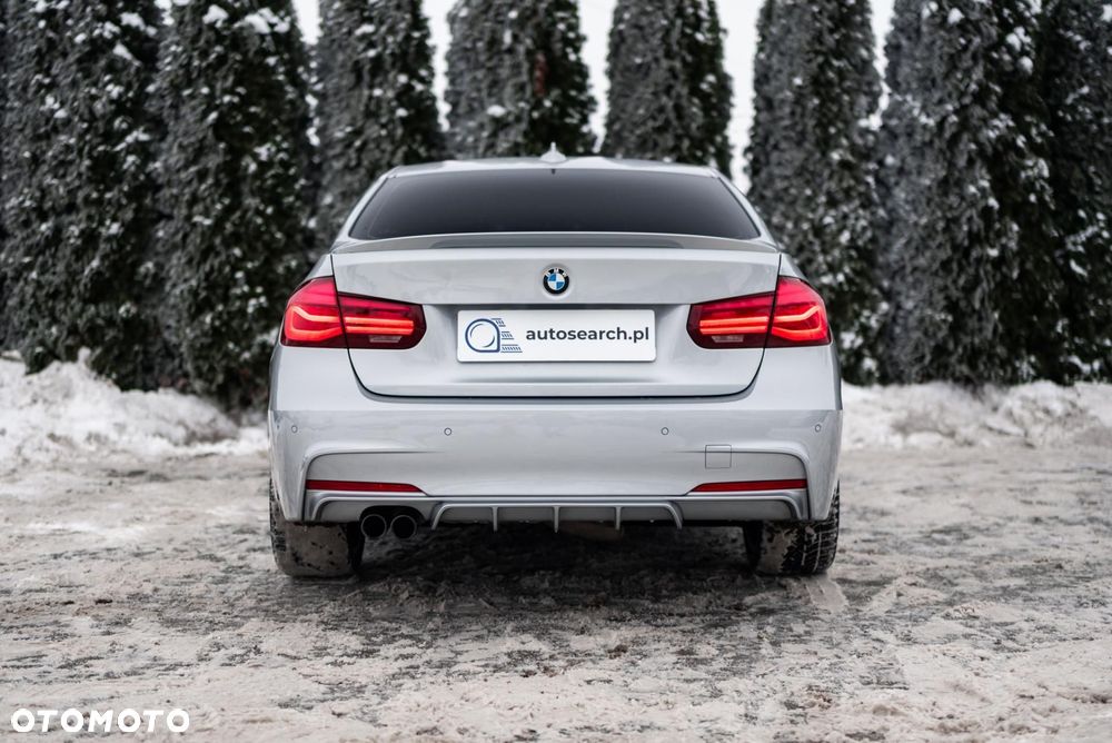 BMW Seria 3 320d xDrive M Sport Shadow sport - 6