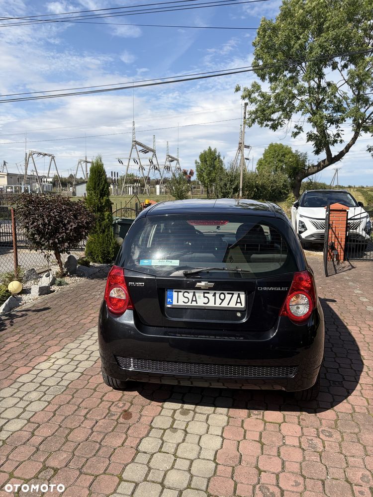 Chevrolet Aveo - 2