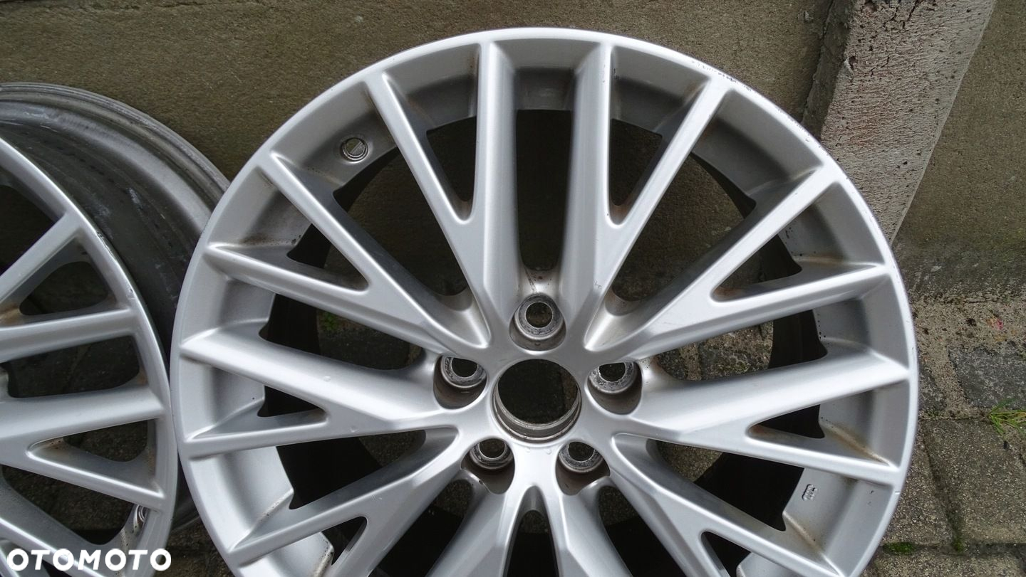 LEXUS HS, NX 8Jx18 ET45.5, 8.5Jx18 ET50 5x114.3 - felgi AMT - 8