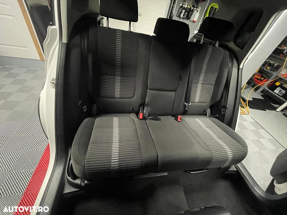 Volkswagen Tiguan 2.0 TDI 4Motion BMT Sport & Style - 17