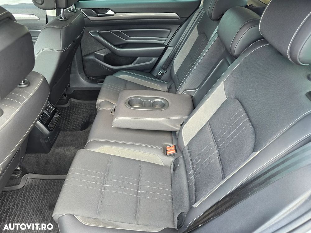 Volkswagen Passat Alltrack 2.0 TDI DSG 4Motion - 12