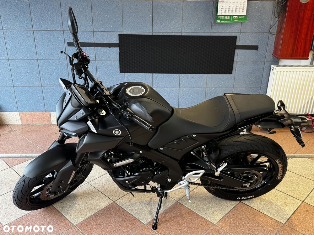 Yamaha MT - 2
