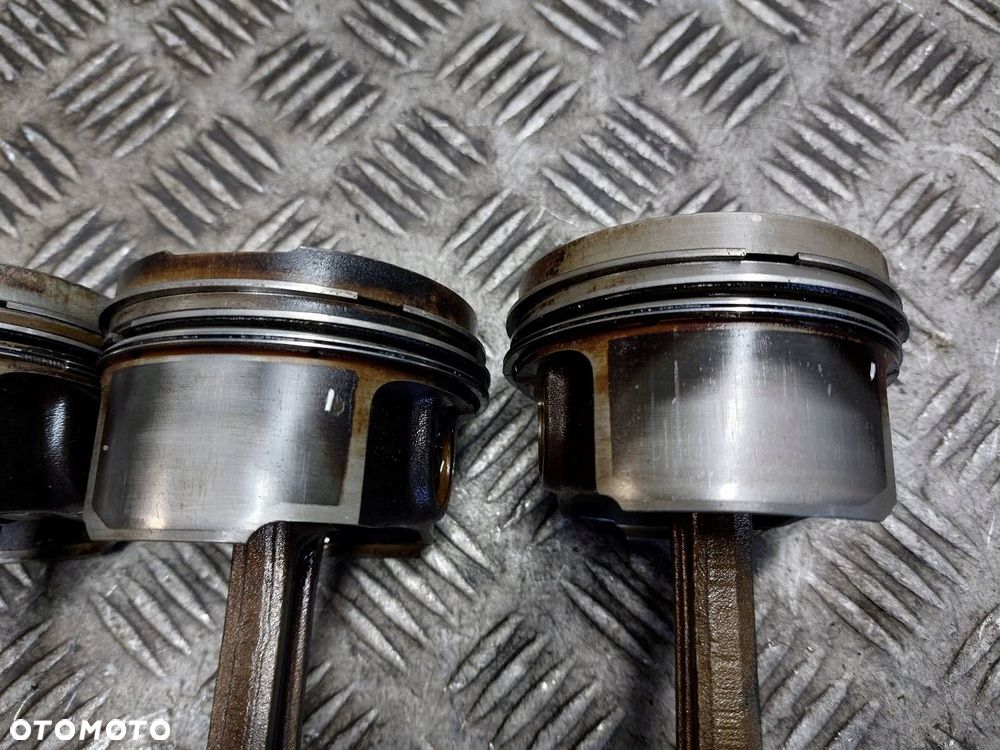 TŁOK + KORBOWÓD KOMPLET 4 SZT VOLKSWAGEN PASSAT B5 1.8 T AEB - 5